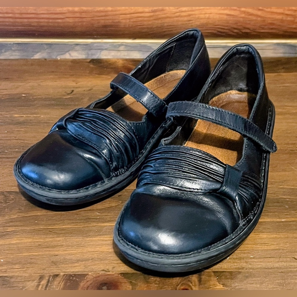 Naot Black Leather Mary Jane Shoes with Velcro Straps